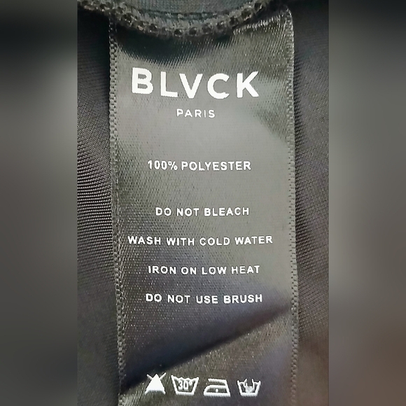 BLVCK PARIS VELVET PULLOVER HOODIE. - Picture 7 of 7